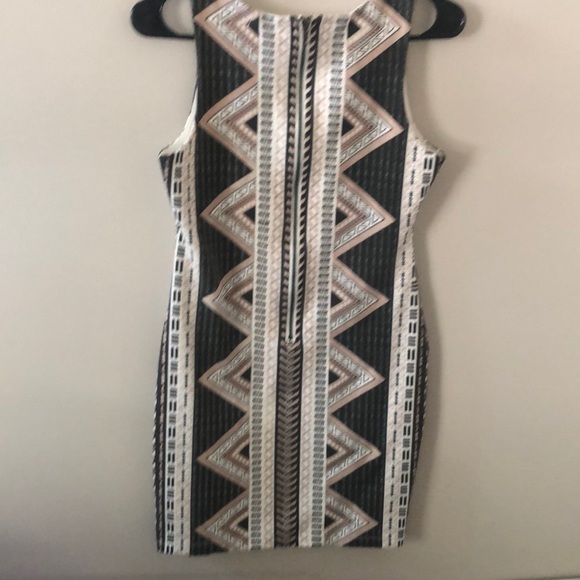 Multi-print Dress - Picture 4 of 6